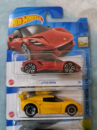 Hot wheels 