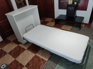 Mueble cama plegable blanco con somier y colchón