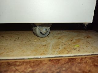 Mueble cama plegable blanco con somier y colchón