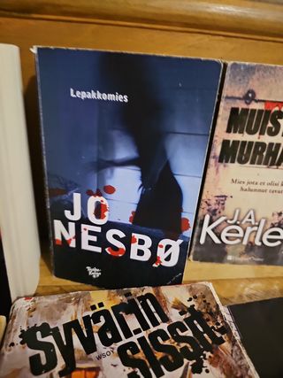 Set di 9 libri in finlandese - Libros en finés