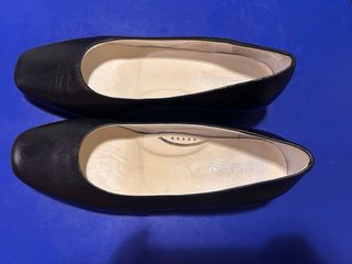 Zapato de tacon negro 
