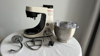 Robot/brazo de cocina