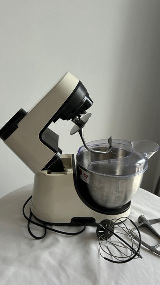 Robot/brazo de cocina