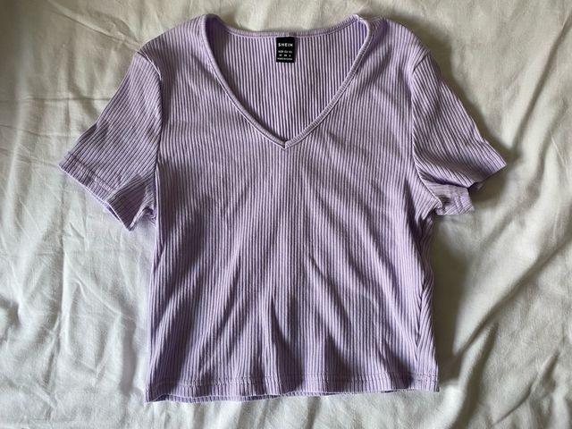 Camiseta corta de pico