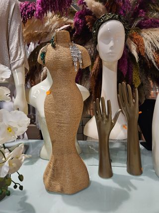 NUEVO! Expositor de joyería.