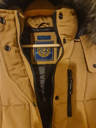 CHALECO ABRIGO CAPUCHA SUPERDRY. TALLA 38         