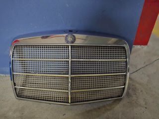 CALANDRA-REJILLA-PARRILLA MERCEDES CLASICO W115 
