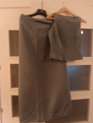 Vestidos Jesús del pozo corpiño y falda