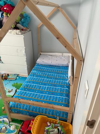 Cama montesori 