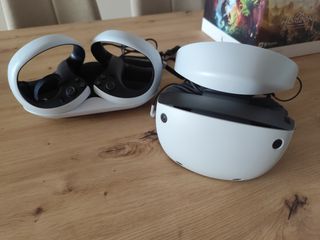 PlayStation PS5 VR 2 con Base de Carga