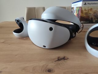 PlayStation PS5 VR 2 con Base de Carga