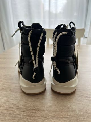 Botas mujer NUEVAS The north face Thermoball 