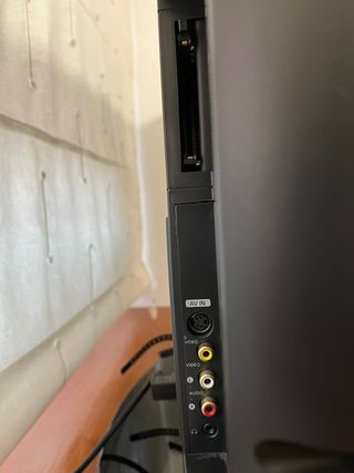 TV Samsung 32” con base giratoria