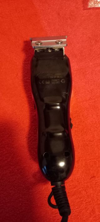 Tosatrice professionale per cani.