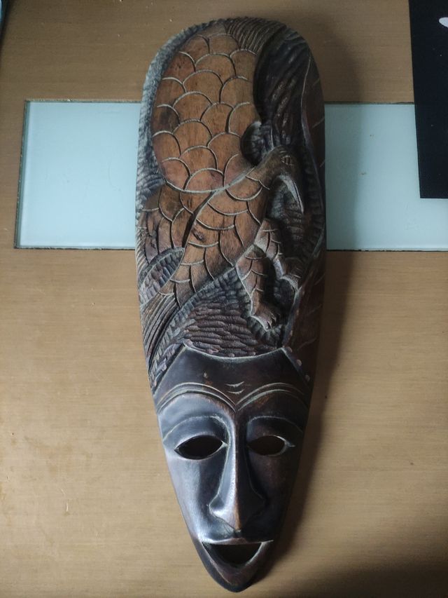 Máscara indígena grande