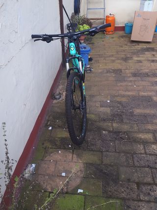 Se vende bicicleta seminueva 