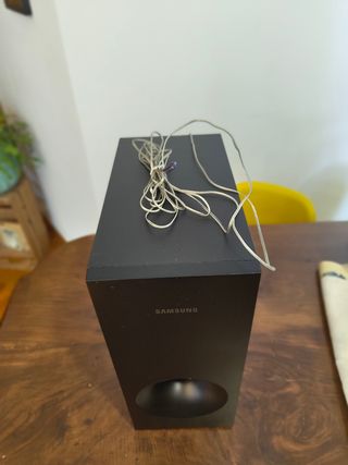 Reproductor DVD y Subwoofer SAMSUNG