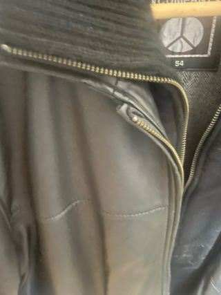 Cazadora piel negra 56