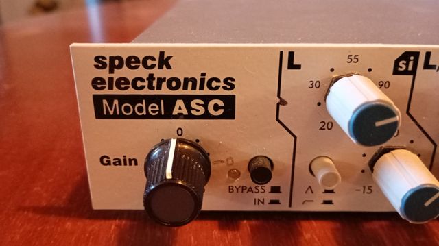 Ecualizador Speck Electronics ASC