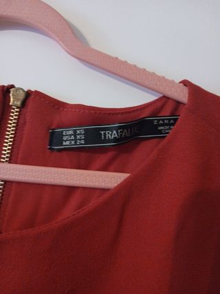 Vestido rojo zara