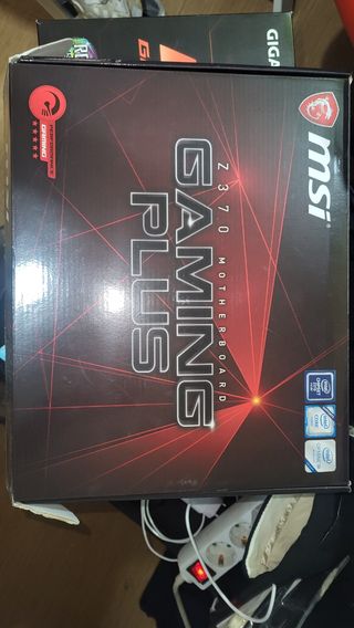 Combo PC 1070ti i5 8600k buen estado
