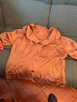 Saia e blusa castanho alaranjado