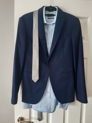 Traje chaqueta graduación, paso Ecuador.