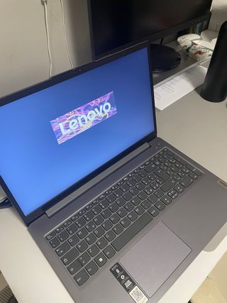 Lenovo ideapad slim 3