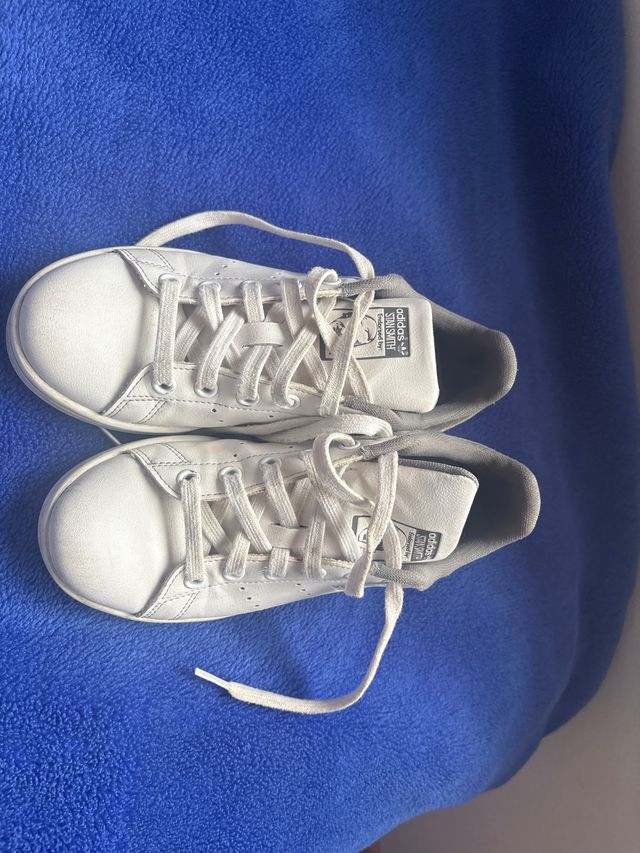 Zapatillas niño adidas.Talla 36