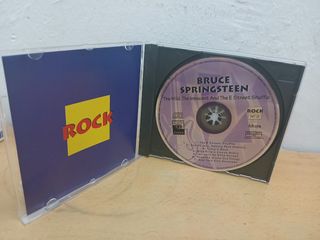 Lote CD Clásicos Rockeros, 8 euros.