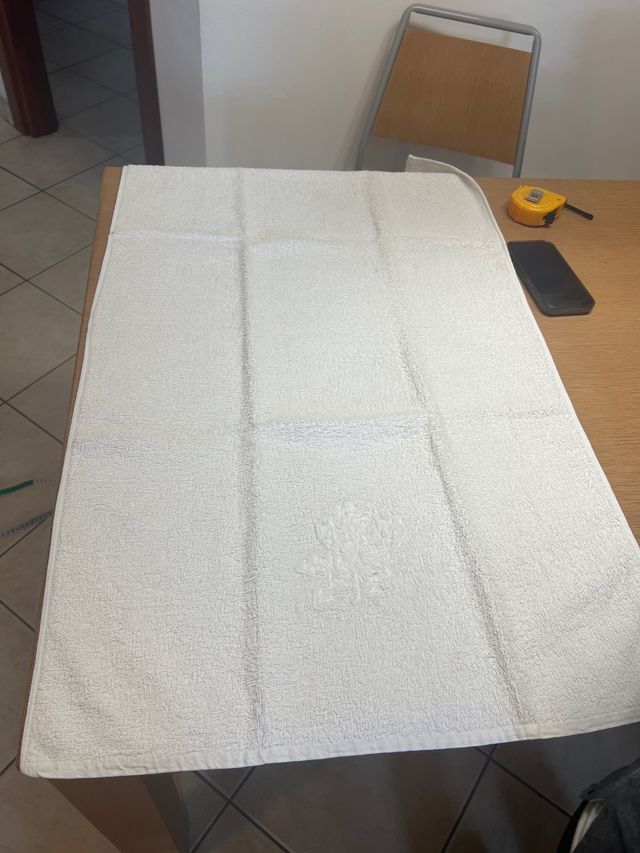 Asciugamano medio  in spugna