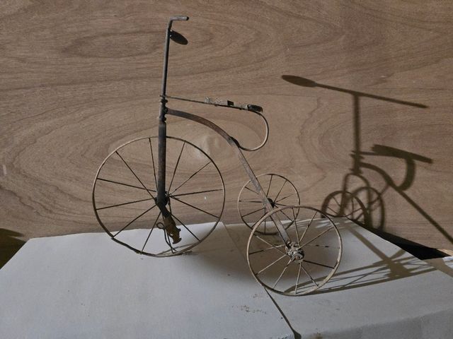 Peças únicas de bicicletas antigas