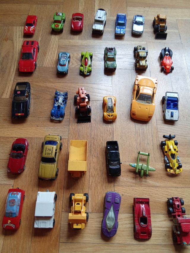 Lote 220 coches guisval Hot wheels y mas