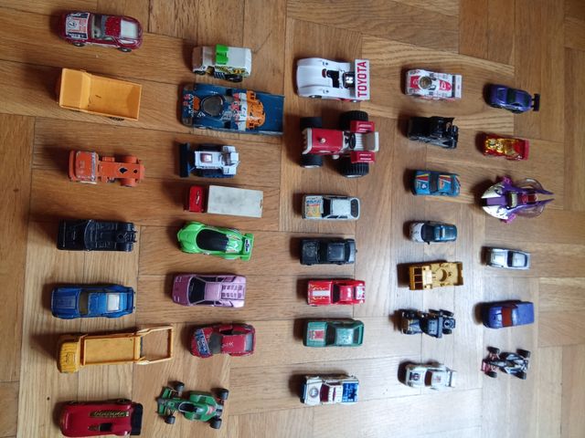 Lote 220 coches guisval Hot wheels y mas