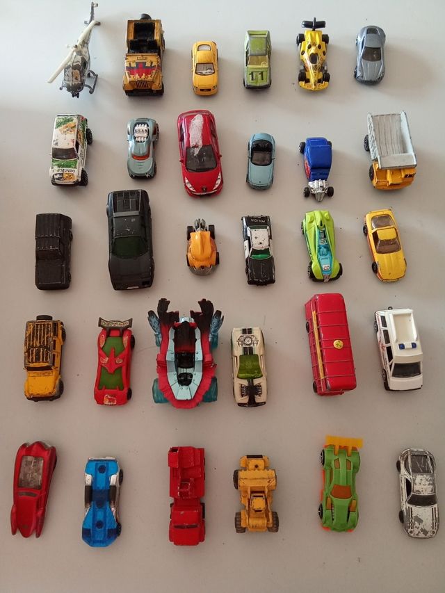 Lote 220 coches guisval Hot wheels y mas