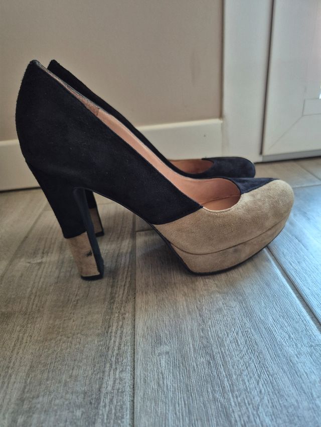 Scarpe cafenoir con tacco