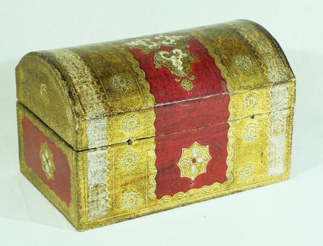 Particolare scatole portagioie di stile Fiorentino