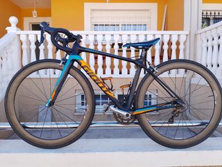 GIANT TCR ADVANCED