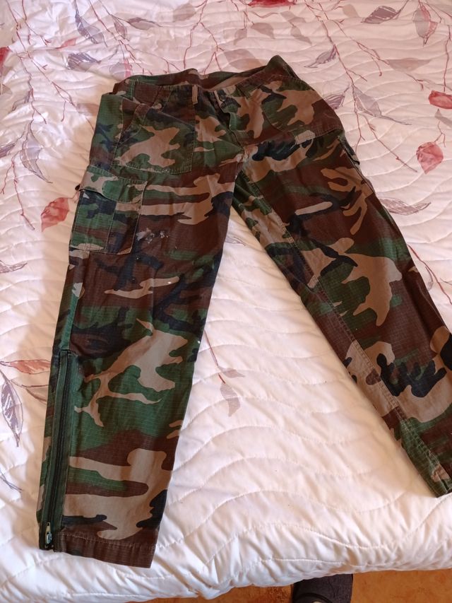 Pantalones militares.  Buen estado
