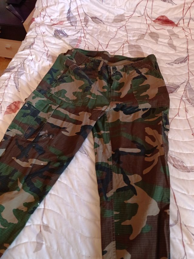 Pantalones militares.  Buen estado