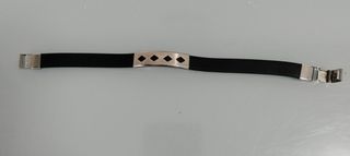 Pulsera de caucho y metal 