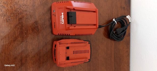 Caricabatteria batteria Hilti