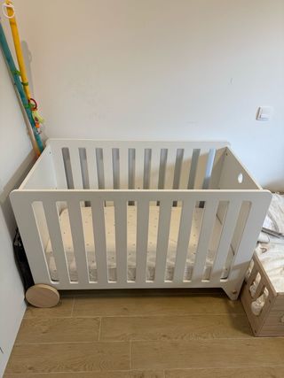Cuna de madera de Kave Home