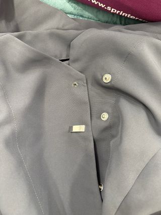 Lote uniformes sanitarios: pijamas zuecos batas