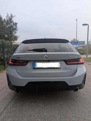 BMW 330E Touring XDrive M Pro - Híbrido