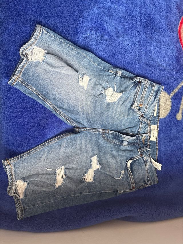Calzonas vaqueras Pull Bear Talla 38