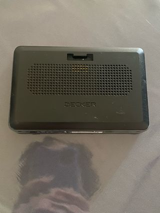 NAVEGADOR GPS “BECKER” PARA VEHÍCULOS