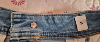 VENDO 2 PANTALONES CORTOS