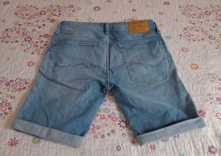 VENDO 2 PANTALONES CORTOS