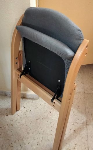 Silla de madera plegable